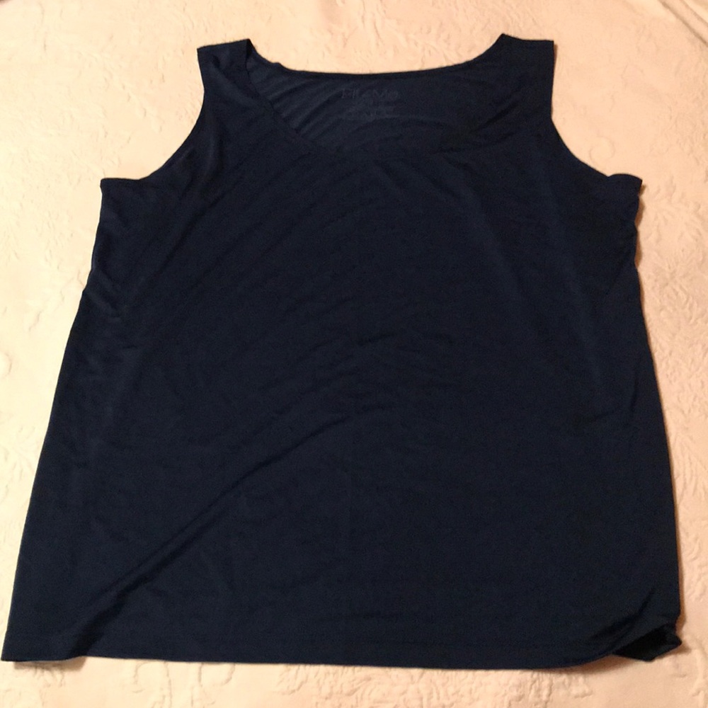 Navy blue satin-feel tank top.  EUC
